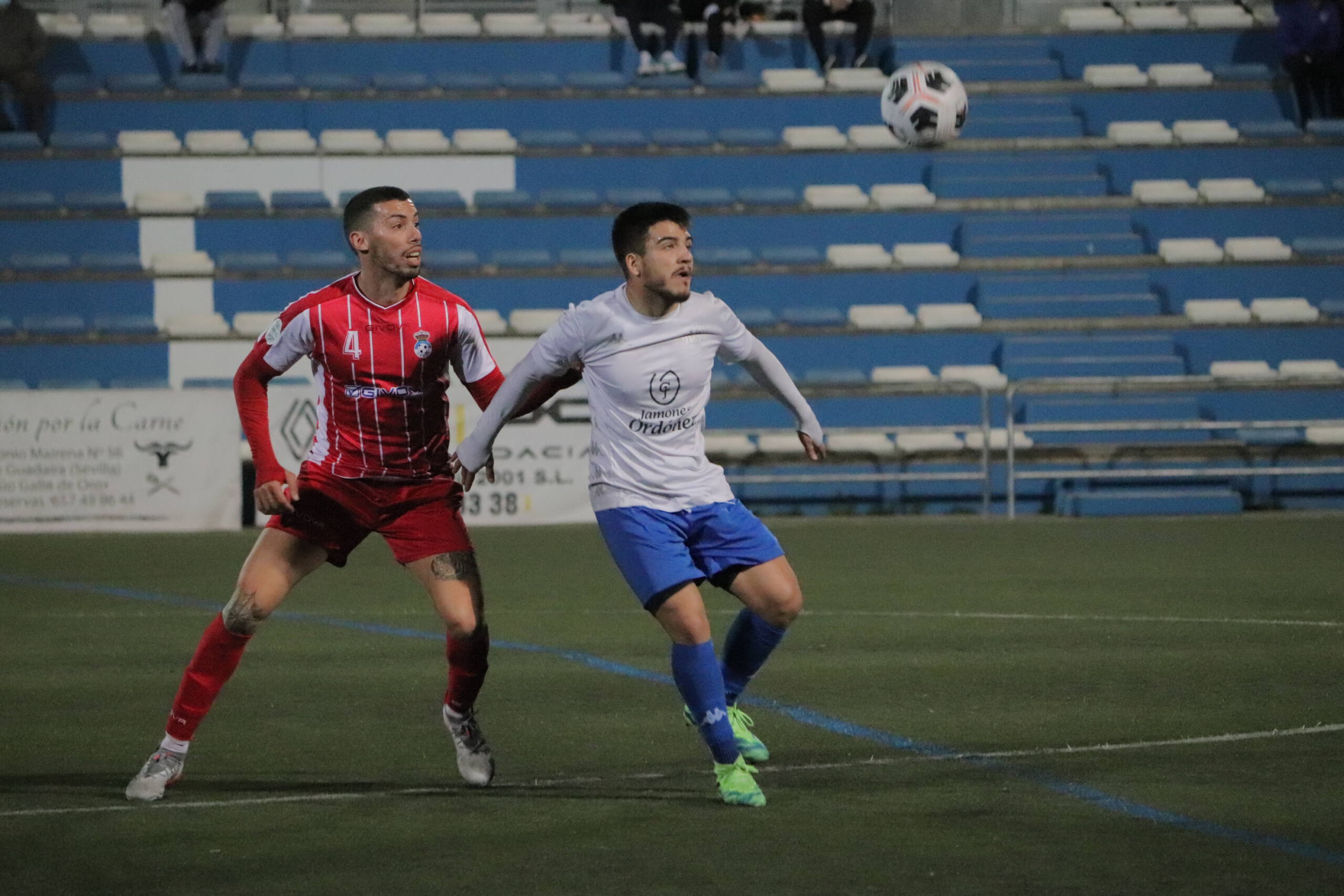 Valioso punto para el CD Alcalá en el derbi de la comarca de Los Alcores (1-1) Valioso punto para el CD Alcalá en el derbi de la comarca de Los Alcores (1-1)